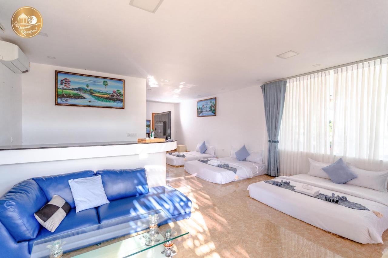 Hotel Jasmine River Front Kâmpôt Zewnętrze zdjęcie